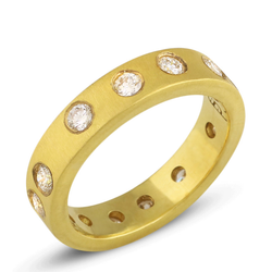 22K Gold Lucky 13-Diamond Band 7