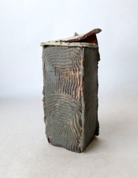Portal Box (Night House) | Tory Mata