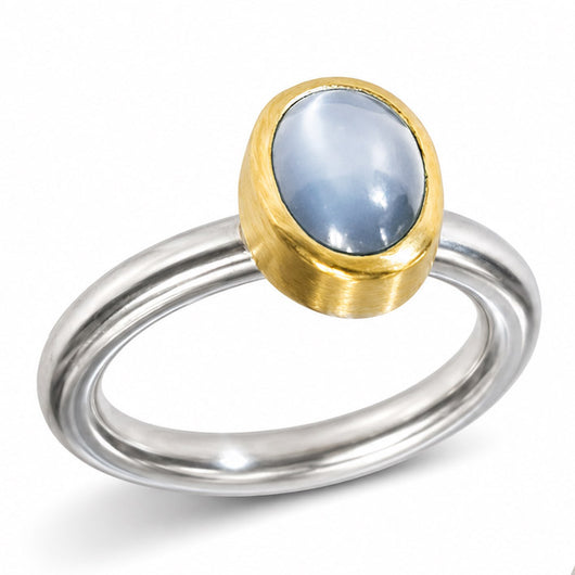 22K Gold & Silver Oval Cabochon Grey Moonstone 7 1/4